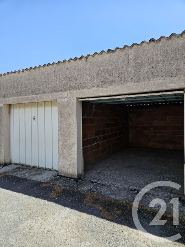 Parking &agrave; louer - 14 m2 - Graulhet - 81 - MIDI-PYRENEES