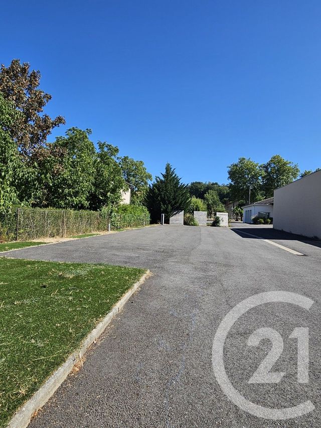 Appartement Local &agrave; louer - 4 pi&egrave;ces - 259 m2 - Graulhet - 81 - MIDI-PYRENEES