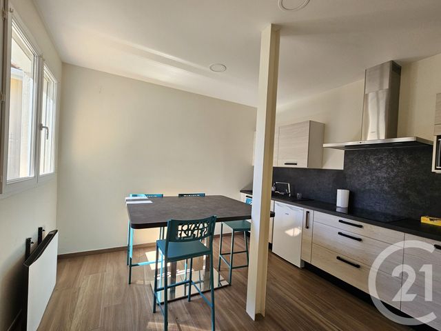 Appartement Local &agrave; louer - 4 pi&egrave;ces - 259 m2 - Graulhet - 81 - MIDI-PYRENEES