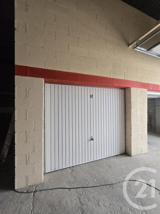 Parking &agrave; louer - 15 m2 - Graulhet - 81 - MIDI-PYRENEES