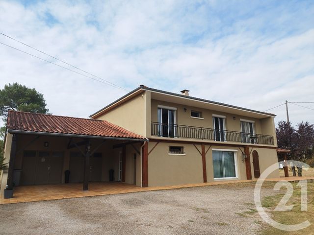 Maison &agrave; louer - 9 pi&egrave;ces - 214 m2 - Graulhet - 81 - MIDI-PYRENEES