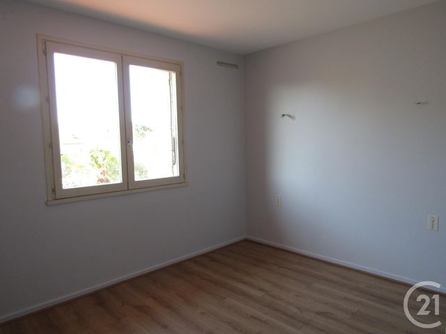 Appartement F5 &agrave; louer - 5 pi&egrave;ces - 113 m2 - Graulhet - 81 - MIDI-PYRENEES