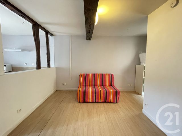 Appartement Studio &agrave; louer - 1 pi&egrave;ce - 26 m2 - Graulhet - 81 - MIDI-PYRENEES