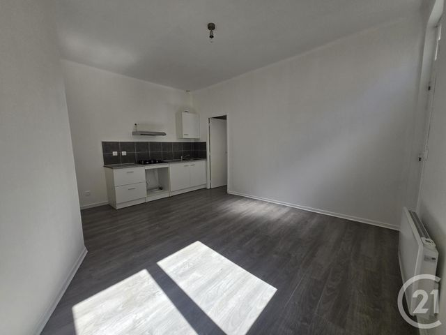 Appartement &agrave; louer - 2 pi&egrave;ces - 32,14 m2 - Graulhet - 81 - MIDI-PYRENEES