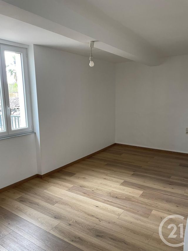 Maison &agrave; louer - 3 pi&egrave;ces - 85,70 m2 - Graulhet - 81 - MIDI-PYRENEES