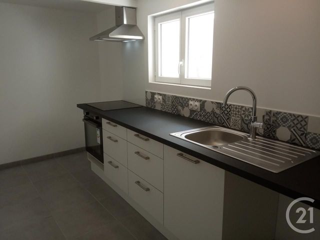 Maison &agrave; louer - 3 pi&egrave;ces - 85,70 m2 - Graulhet - 81 - MIDI-PYRENEES