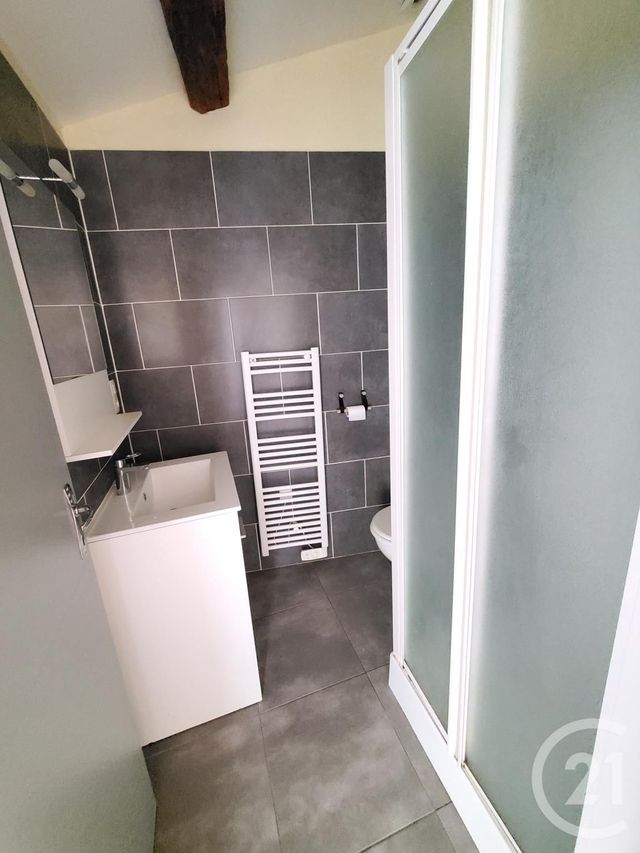 Appartement T2 &agrave; louer - 3 pi&egrave;ces - 59,64 m2 - Graulhet - 81 - MIDI-PYRENEES
