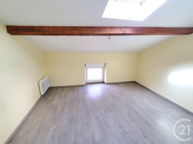 Appartement T2 &agrave; louer - 3 pi&egrave;ces - 59,64 m2 - Graulhet - 81 - MIDI-PYRENEES