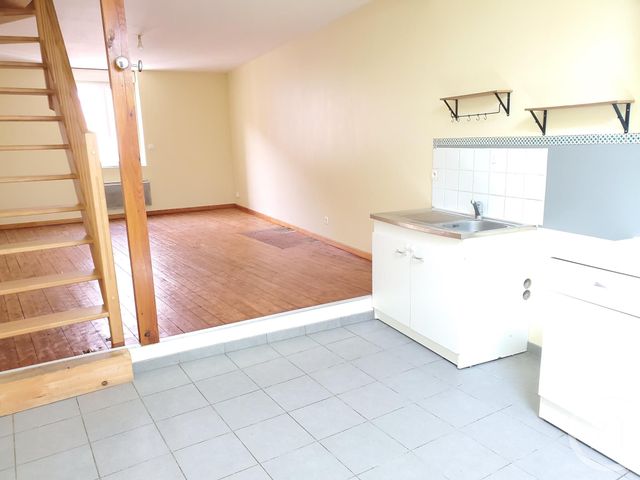 Appartement T2 &agrave; louer - 3 pi&egrave;ces - 59,64 m2 - Graulhet - 81 - MIDI-PYRENEES