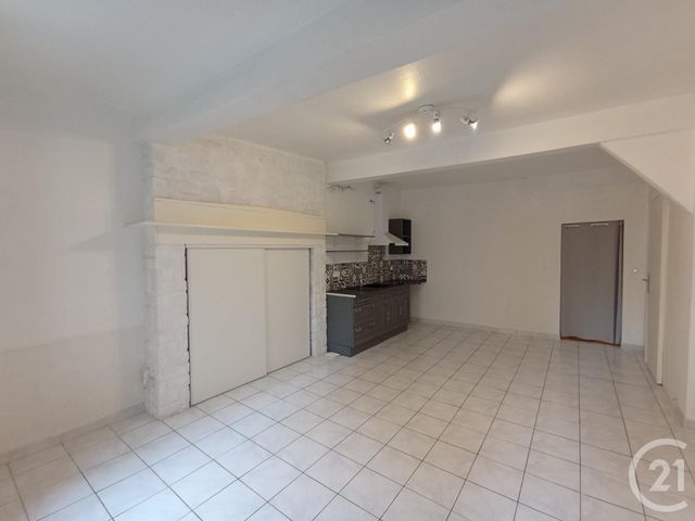 Appartement T1 &agrave; louer - 1 pi&egrave;ce - 34 m2 - Graulhet - 81 - MIDI-PYRENEES
