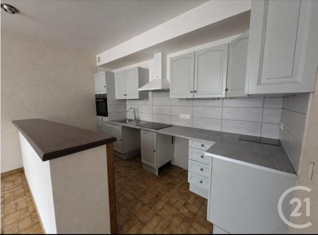 Appartement F3 &agrave; louer - 3 pi&egrave;ces - 58 m2 - Graulhet - 81 - MIDI-PYRENEES
