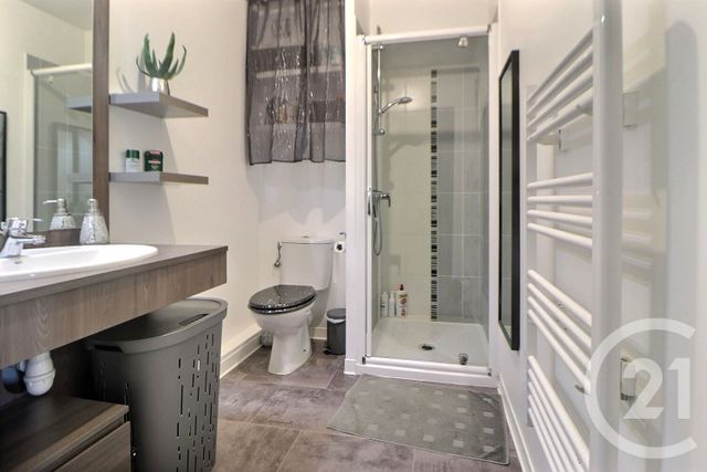 Appartement T2 à vendre - 2 pièces - 35,07 m2 - Frejus - 83 - PROVENCE-ALPES-COTE-D-AZUR