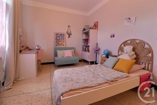 Appartement T4 à vendre - 4 pièces - 89,43 m2 - St Raphael - 83 - PROVENCE-ALPES-COTE-D-AZUR