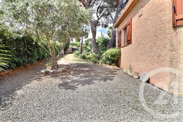 Maison à vendre - 5 pièces - 132 m2 - Frejus - 83 - PROVENCE-ALPES-COTE-D-AZUR