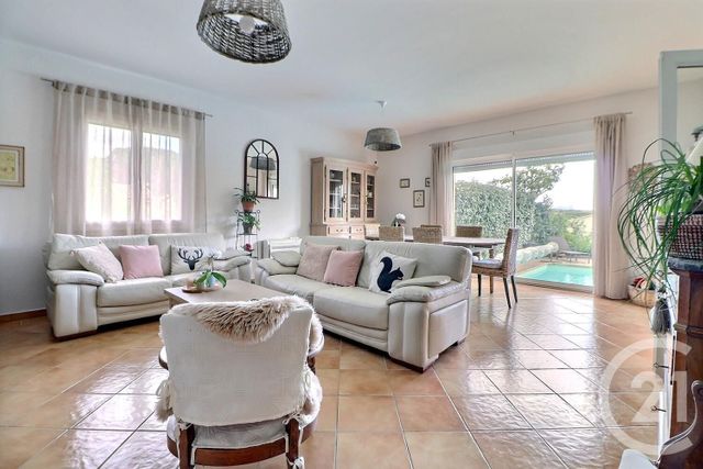 Maison à vendre - 5 pièces - 132 m2 - Frejus - 83 - PROVENCE-ALPES-COTE-D-AZUR