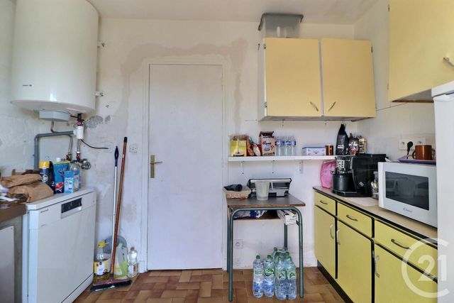 Appartement T3 à vendre - 3 pièces - 67,91 m2 - Frejus - 83 - PROVENCE-ALPES-COTE-D-AZUR