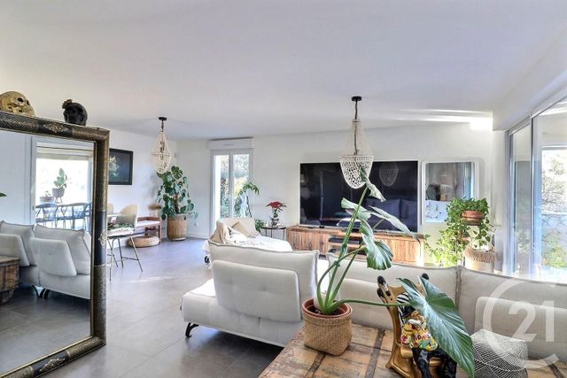 Maison à vendre - 7 pièces - 135 m2 - Frejus - 83 - PROVENCE-ALPES-COTE-D-AZUR