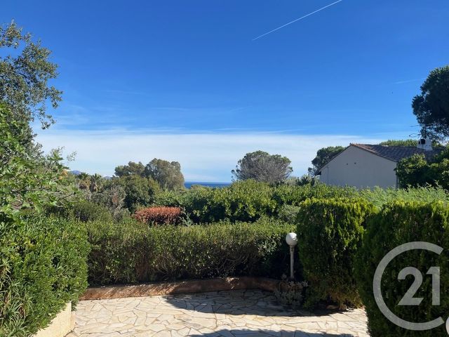 Maison à vendre - 5 pièces - 150,37 m2 - Les Issambres - 83 - PROVENCE-ALPES-COTE-D-AZUR