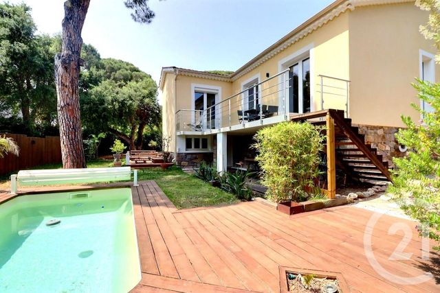 Maison à vendre - 5 pièces - 115 m2 - Frejus - 83 - PROVENCE-ALPES-COTE-D-AZUR