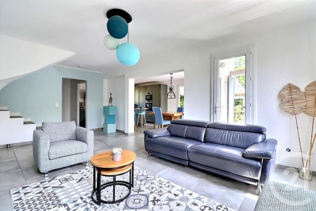 Maison &agrave; vendre - 4 pi&egrave;ces - 118 m2 - St Raphael - 83 - PROVENCE-ALPES-COTE-D-AZUR