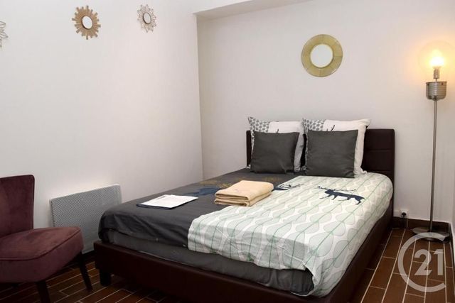 Appartement T2 à vendre - 2 pièces - 45,60 m2 - Frejus - 83 - PROVENCE-ALPES-COTE-D-AZUR