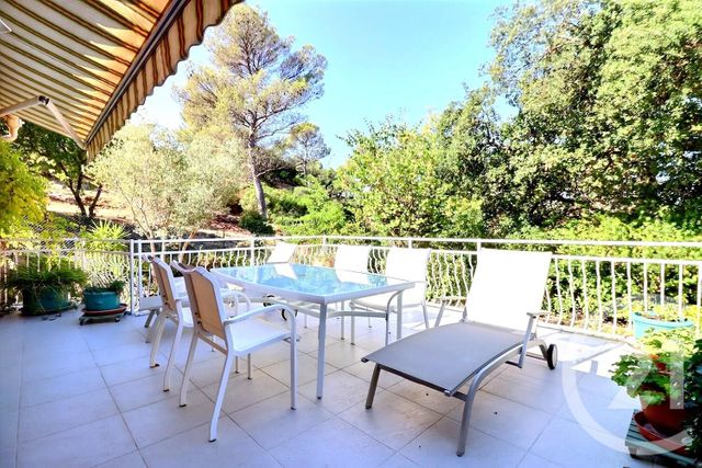 Maison à vendre - 4 pièces - 92 m2 - Frejus - 83 - PROVENCE-ALPES-COTE-D-AZUR