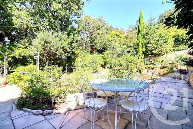 Maison à vendre - 4 pièces - 92 m2 - Frejus - 83 - PROVENCE-ALPES-COTE-D-AZUR