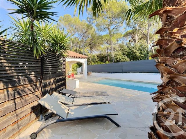 Maison &agrave; vendre - 5 pi&egrave;ces - 150,73 m2 - Frejus - 83 - PROVENCE-ALPES-COTE-D-AZUR