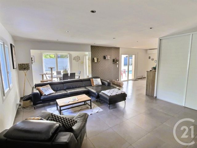 Maison &agrave; vendre - 5 pi&egrave;ces - 150,73 m2 - Frejus - 83 - PROVENCE-ALPES-COTE-D-AZUR