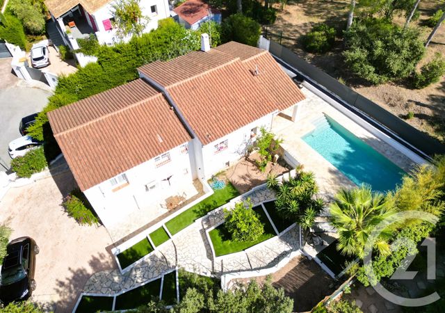 Maison &agrave; vendre - 5 pi&egrave;ces - 150,73 m2 - Frejus - 83 - PROVENCE-ALPES-COTE-D-AZUR