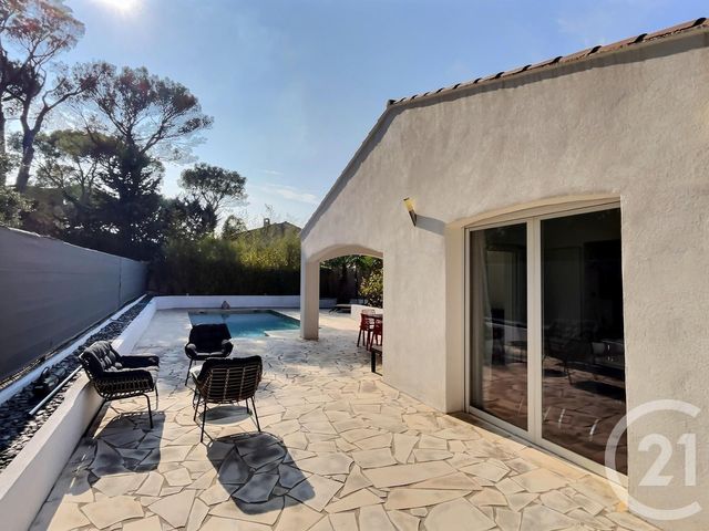 Maison &agrave; vendre - 5 pi&egrave;ces - 150,73 m2 - Frejus - 83 - PROVENCE-ALPES-COTE-D-AZUR