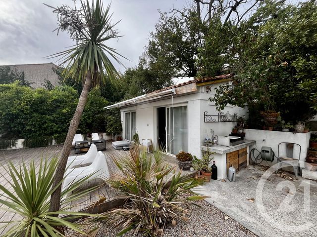 Maison &agrave; vendre - 8 pi&egrave;ces - 200 m2 - Frejus - 83 - PROVENCE-ALPES-COTE-D-AZUR