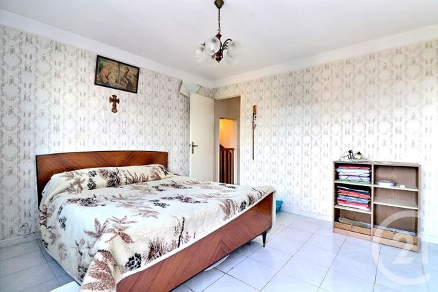 Maison à vendre - 5 pièces - 98,71 m2 - Frejus - 83 - PROVENCE-ALPES-COTE-D-AZUR