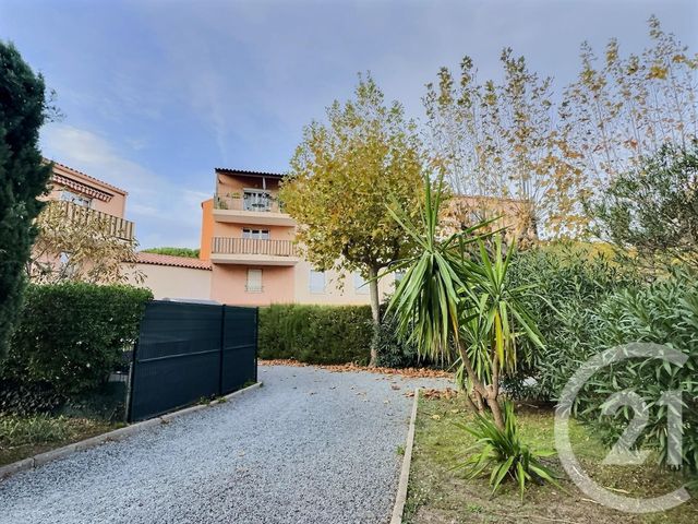 Appartement T3 à vendre - 3 pièces - 69,49 m2 - Frejus - 83 - PROVENCE-ALPES-COTE-D-AZUR