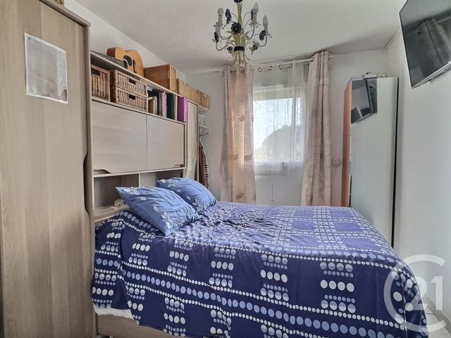 Appartement T3 à vendre - 3 pièces - 69,49 m2 - Frejus - 83 - PROVENCE-ALPES-COTE-D-AZUR