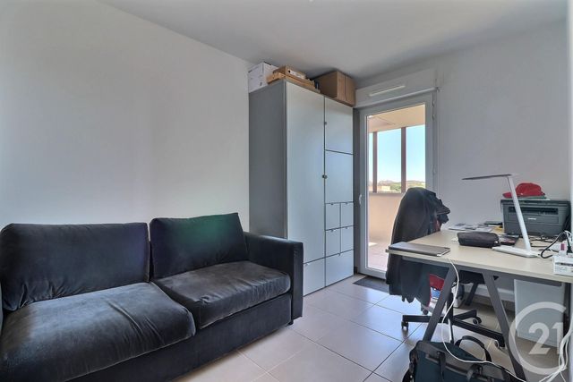 Appartement F4 à vendre - 4 pièces - 86,46 m2 - Frejus - 83 - PROVENCE-ALPES-COTE-D-AZUR