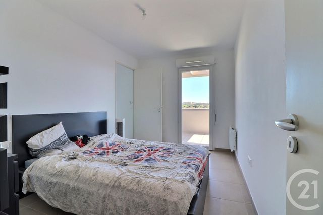 Appartement F4 à vendre - 4 pièces - 86,46 m2 - Frejus - 83 - PROVENCE-ALPES-COTE-D-AZUR