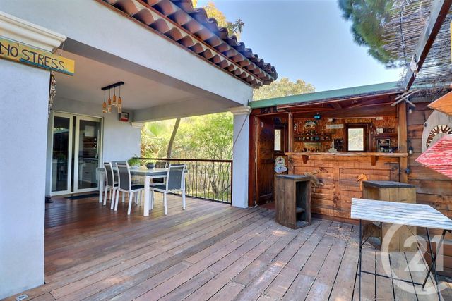 Maison &agrave; vendre - 5 pi&egrave;ces - 124 m2 - Frejus - 83 - PROVENCE-ALPES-COTE-D-AZUR