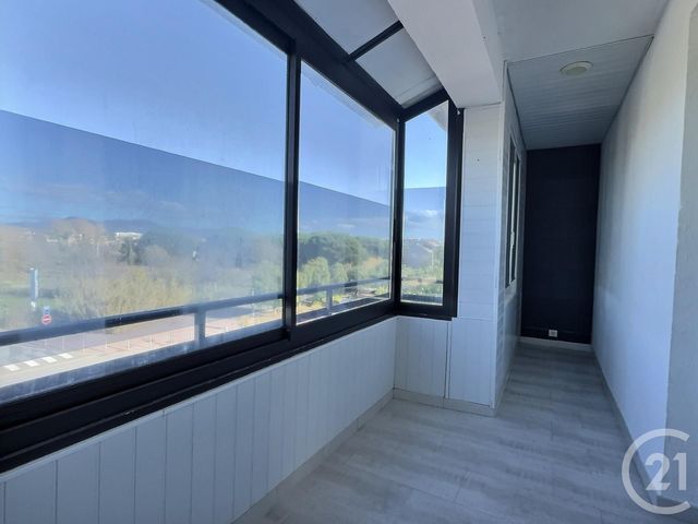 Appartement à vendre - 4 pièces - 70,88 m2 - Frejus - 83 - PROVENCE-ALPES-COTE-D-AZUR