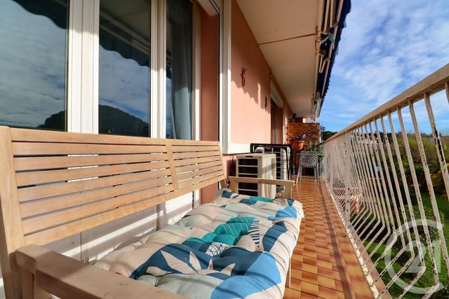 Appartement T4 &agrave; vendre - 4 pi&egrave;ces - 68,19 m2 - St Raphael - 83 - PROVENCE-ALPES-COTE-D-AZUR