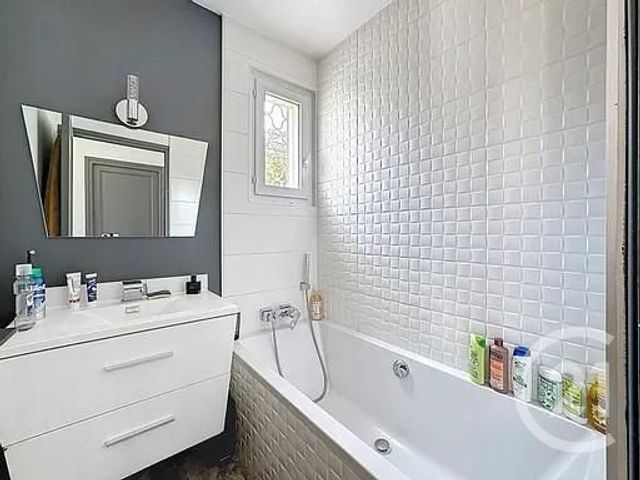 Maison &agrave; vendre - 4 pi&egrave;ces - 99 m2 - Frejus - 83 - PROVENCE-ALPES-COTE-D-AZUR