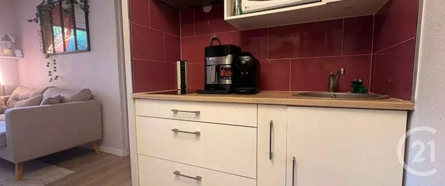 Appartement T2 &agrave; vendre - 2 pi&egrave;ces - 25,22 m2 - St Raphael - 83 - PROVENCE-ALPES-COTE-D-AZUR