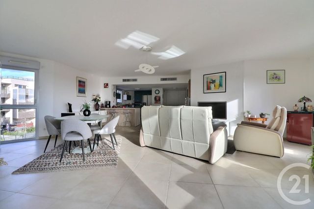 Appartement T4 &agrave; vendre - 4 pi&egrave;ces - 114 m2 - Frejus - 83 - PROVENCE-ALPES-COTE-D-AZUR