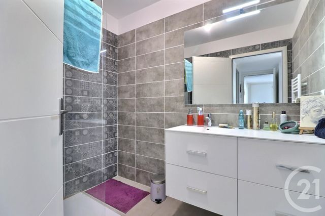 Appartement T4 &agrave; vendre - 4 pi&egrave;ces - 114 m2 - Frejus - 83 - PROVENCE-ALPES-COTE-D-AZUR