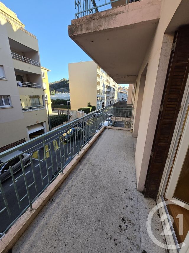 Appartement F4 &agrave; vendre - 4 pi&egrave;ces - 94,74 m2 - St Raphael - 83 - PROVENCE-ALPES-COTE-D-AZUR