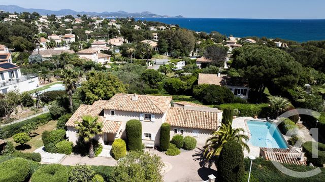 maison - LES ISSAMBRES - 83