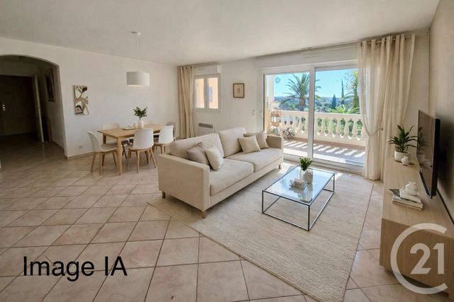 Appartement F4 &agrave; vendre - 4 pi&egrave;ces - 102 m2 - Frejus - 83 - PROVENCE-ALPES-COTE-D-AZUR