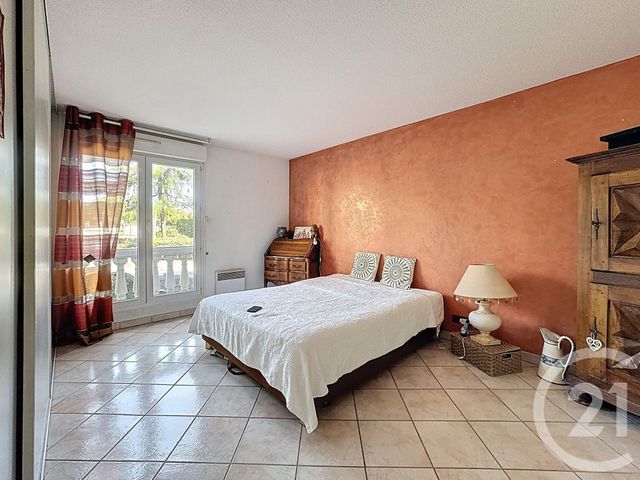 Appartement F4 &agrave; vendre - 4 pi&egrave;ces - 102 m2 - Frejus - 83 - PROVENCE-ALPES-COTE-D-AZUR