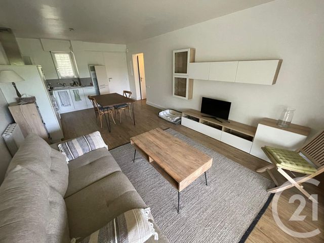 Appartement T2 &agrave; vendre - 2 pi&egrave;ces - 44 m2 - St Raphael - 83 - PROVENCE-ALPES-COTE-D-AZUR