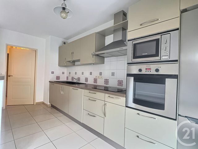 Appartement T3 &agrave; vendre - 3 pi&egrave;ces - 73,37 m2 - Frejus - 83 - PROVENCE-ALPES-COTE-D-AZUR